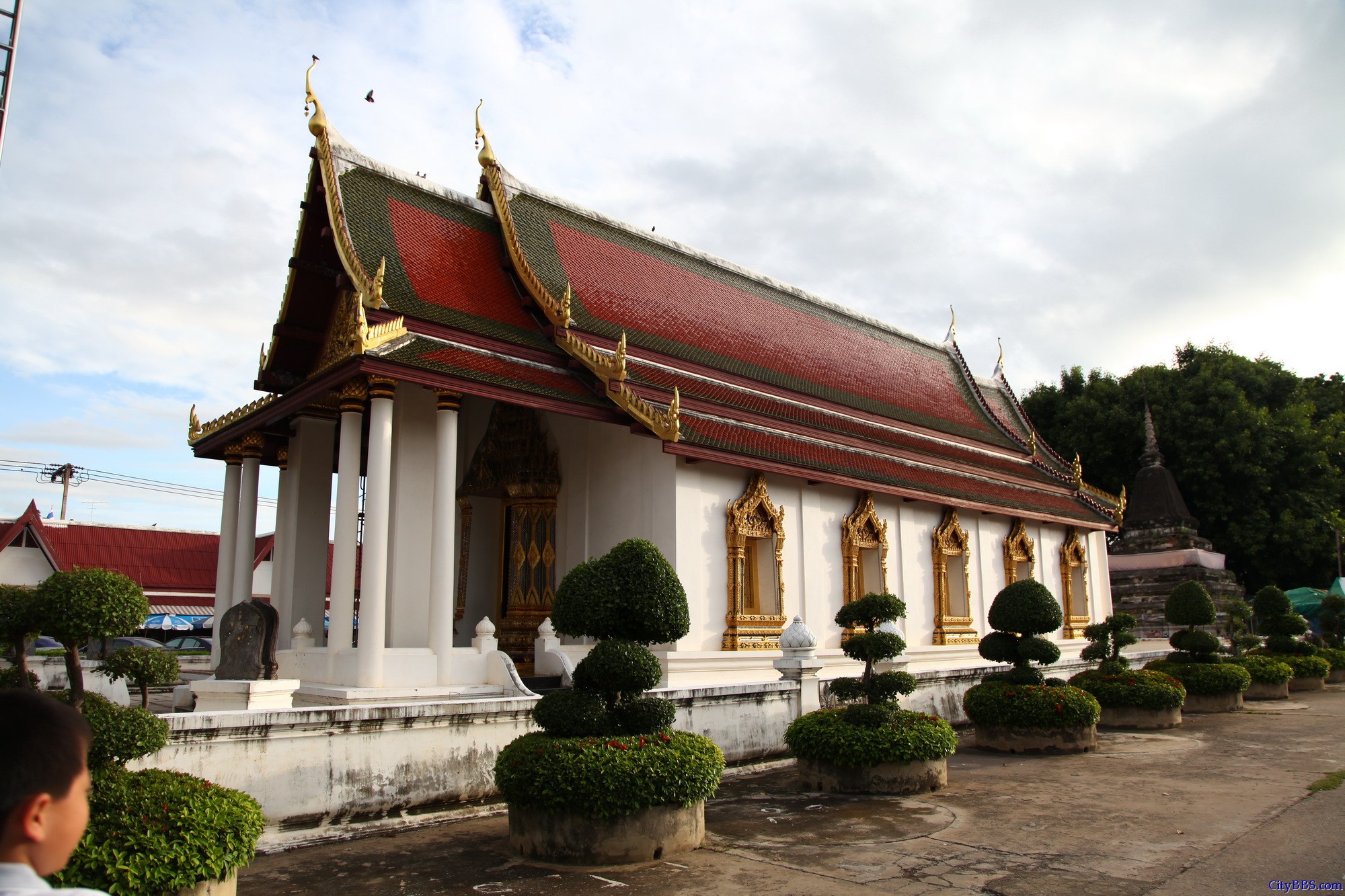 彭世洛（Phitsanulok）斯吗哈搭寺，当地称为Wat Yai(大庙)