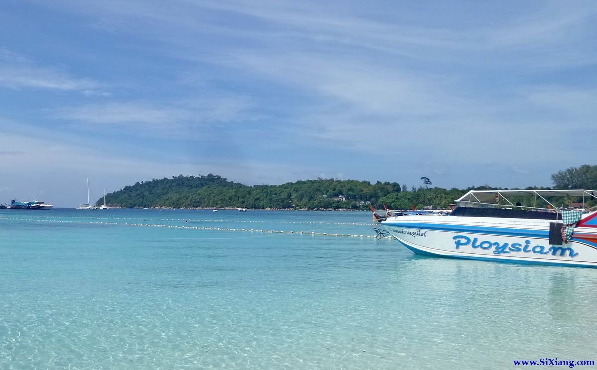 泰国南部非常著名的号称“小马尔代夫”的丽贝岛（Koh Lipe）